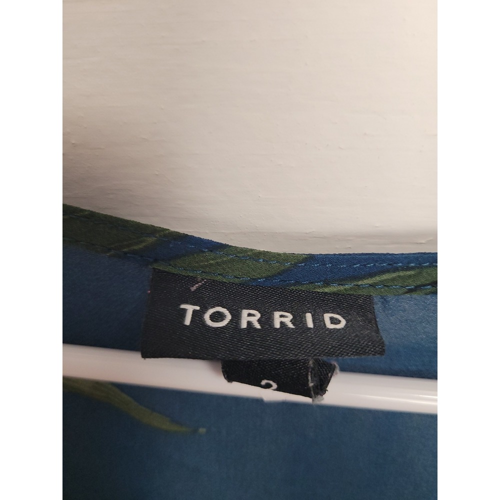 Torrid Teal Blue Floral Chiffon High Low Button Front Blouse Top Plus Size 2 - Picture 3 of 6